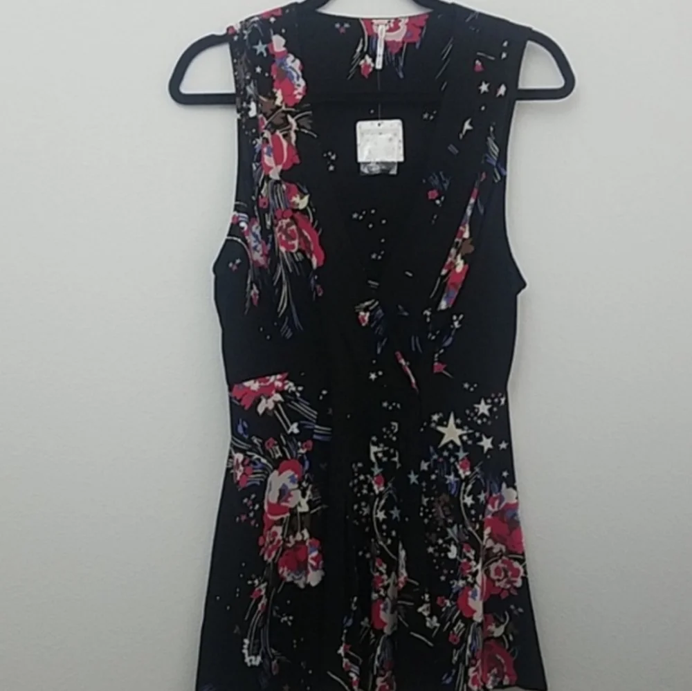 Free People Floral Top Size Small